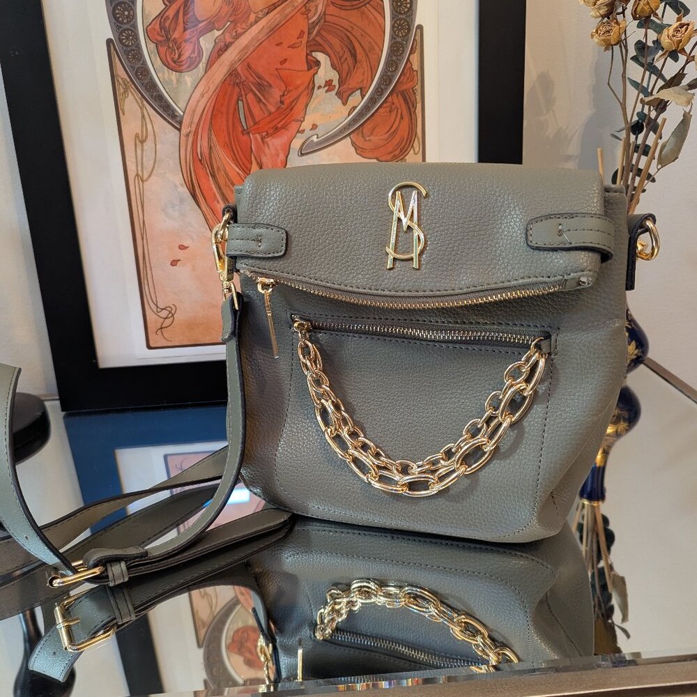 Steve Madden Gold Link Bharin Crossbody Olive Green bag